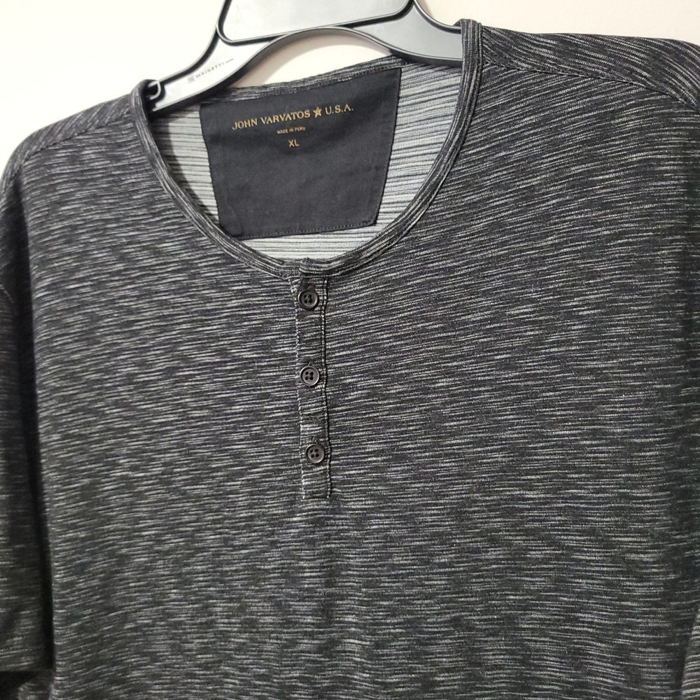 John Varvatos USA Henley Shirt Mens XL Black Gray Space Dye Short Sleeve